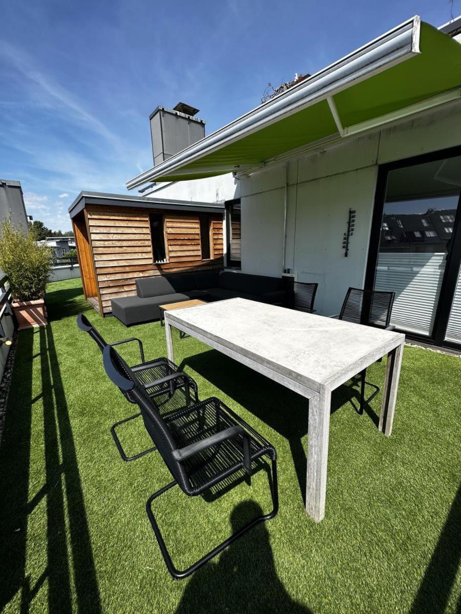 Scharbeutz 2- Zimmer- Luxus Apartment Mit Eigener Sauna Exterior foto